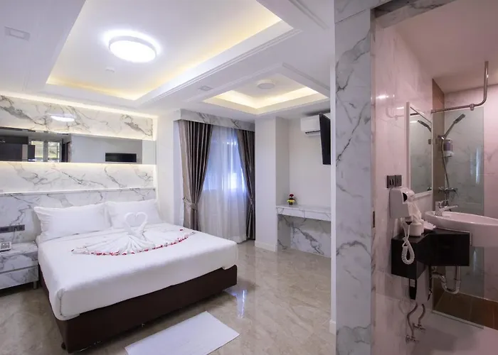 Destiny Pratunam Hotel *